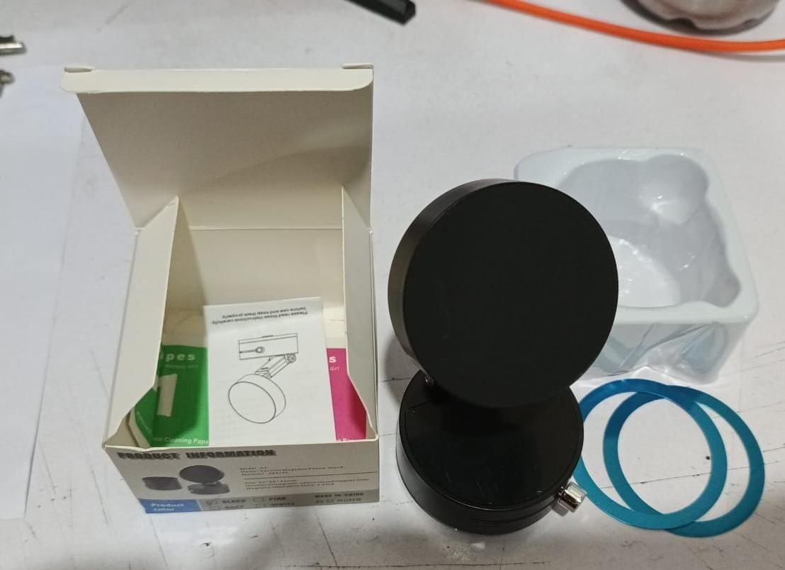 Vacuum Magnetic Phone Holder – Strong Suction, 360° Rotation, Works Anywhere!